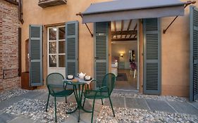 Il Cortile Di San Michele